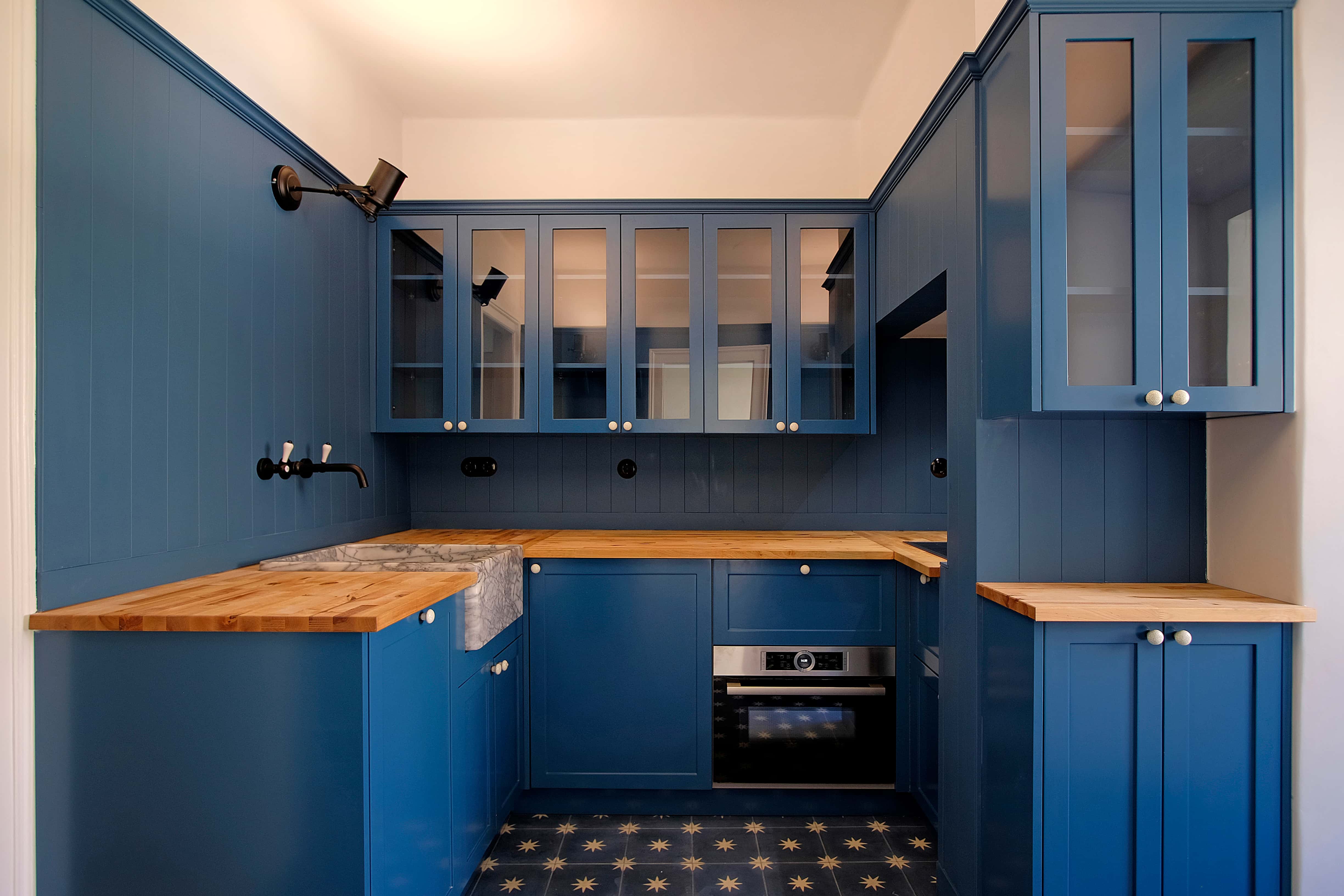 Príncipe Real kitchen sink